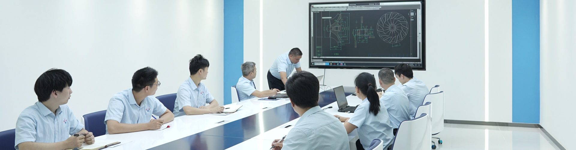 我们不仅提供 CNC 加工服务，更注重从图纸评审、工艺匹配、材料建议到质量控制与交付配合的完整协同， 帮助客户更稳定地推进样件开发、小批量验证与批量生产。